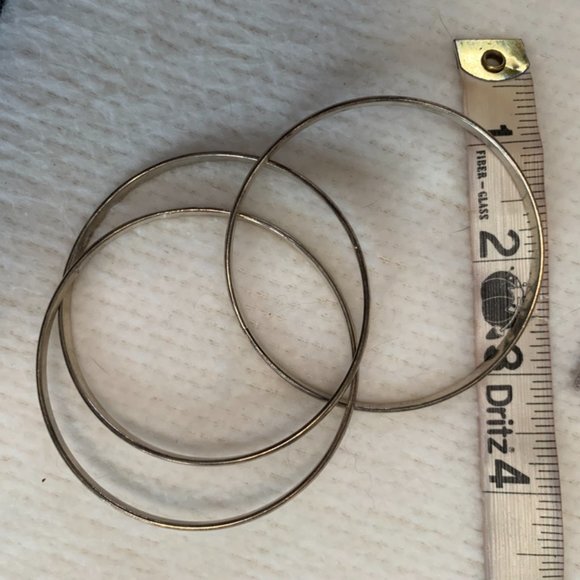 Three silver bracelets - Picture 2 of 2